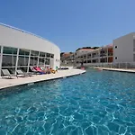 Kompleks wypoczynkowy Goelia Cap Azur